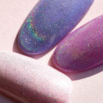 Molly Nails Flashing Holo je magnetický hybridný lak s holografickým efektom 8g