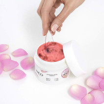 Neonail vyhladzujúci telový peeling 150 g