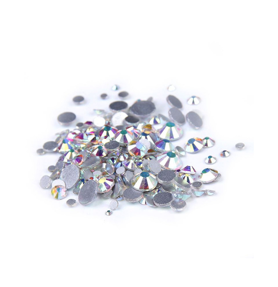 Kamienky na nechty A La Swarovski SS5 AB