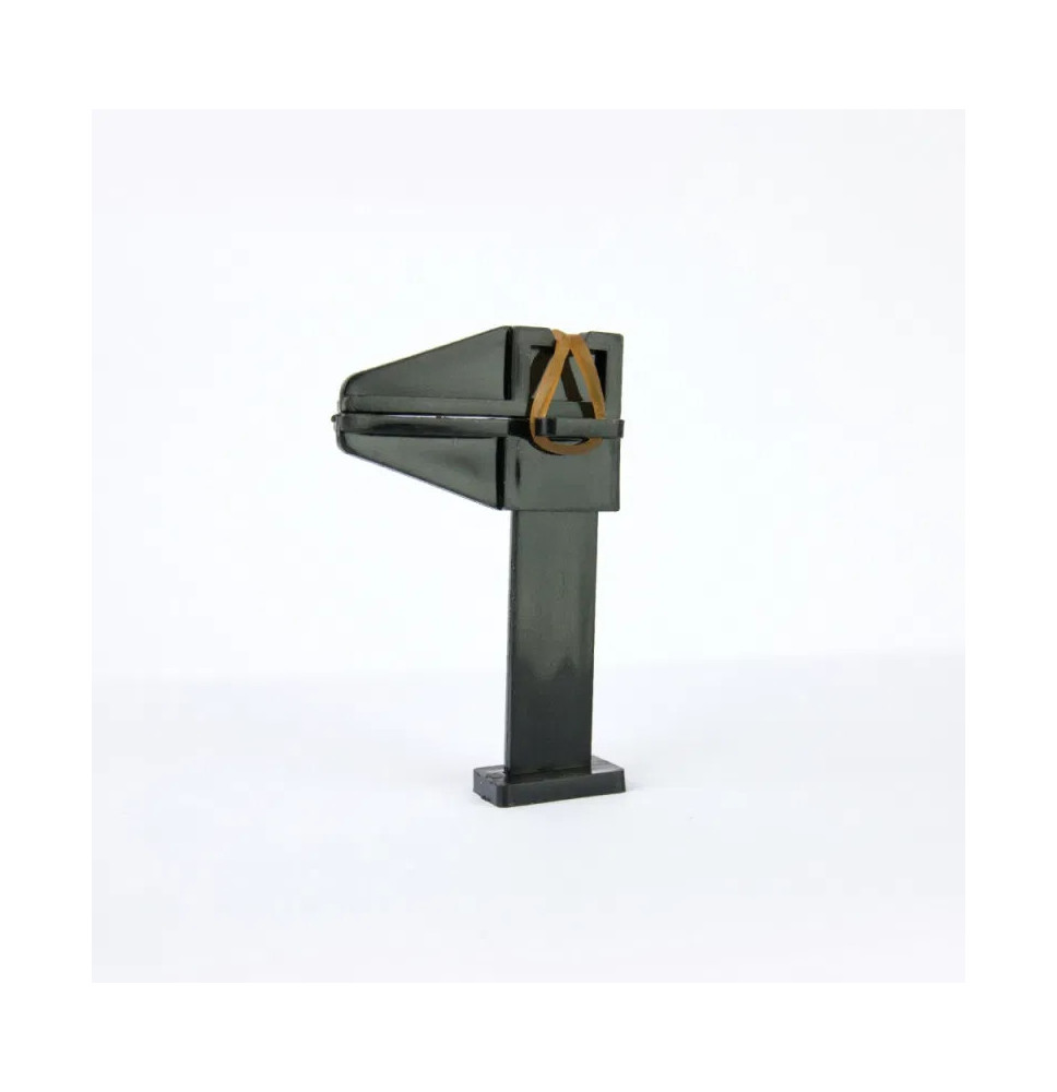 Svorka na "pinčovanie" - čierna