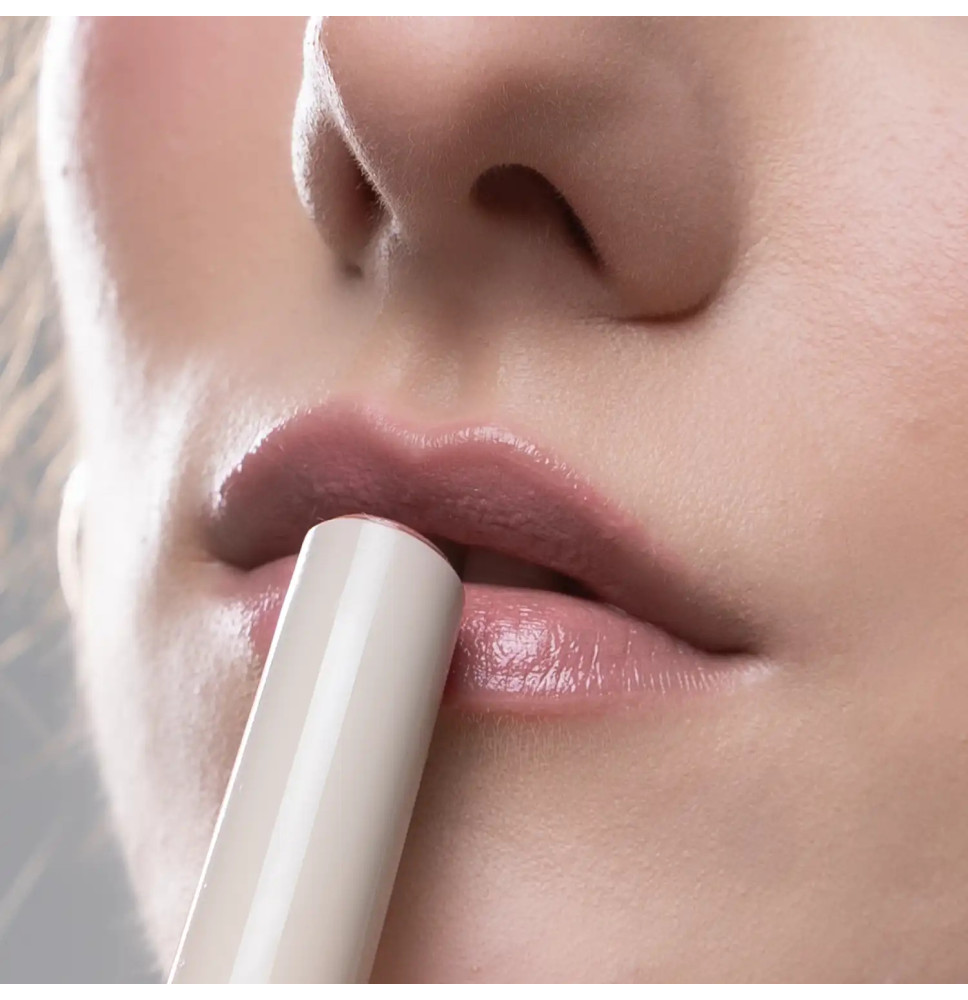 Claresa Mirror Shine Balm 3 g – lesk na pery v tyčinke Tea Time