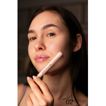 Claresa Gloss Is My Boss 02 Boss Babe 5 ml – lesk na pery s kyselinou hyalurónovou